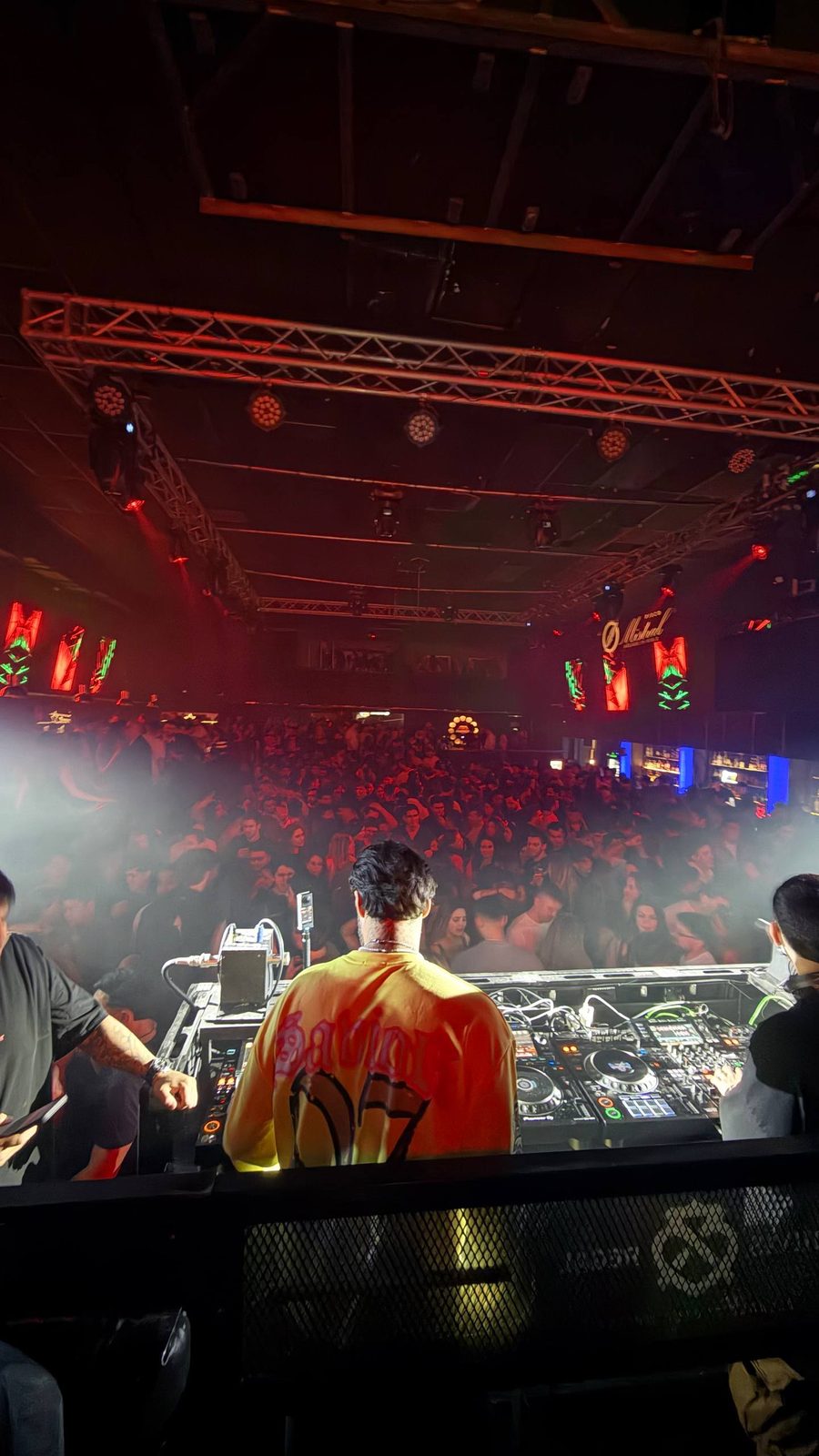Pista de reggaeton do Club Amanda, em Vitacura