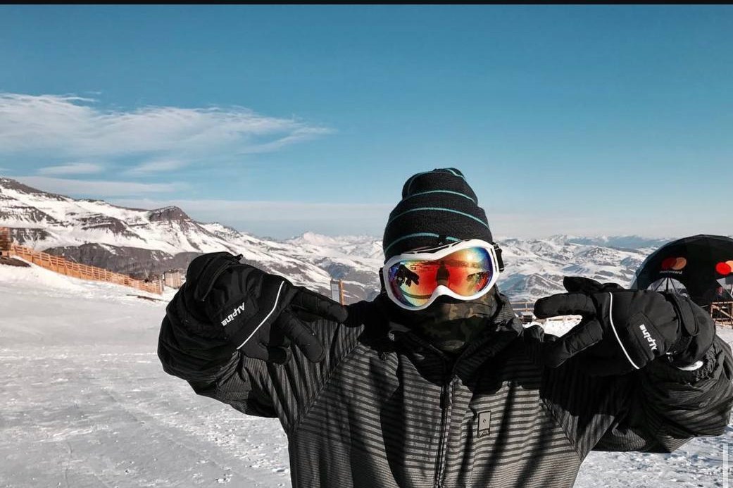 Neve na cordilheira dos Andes, perto de Santiago